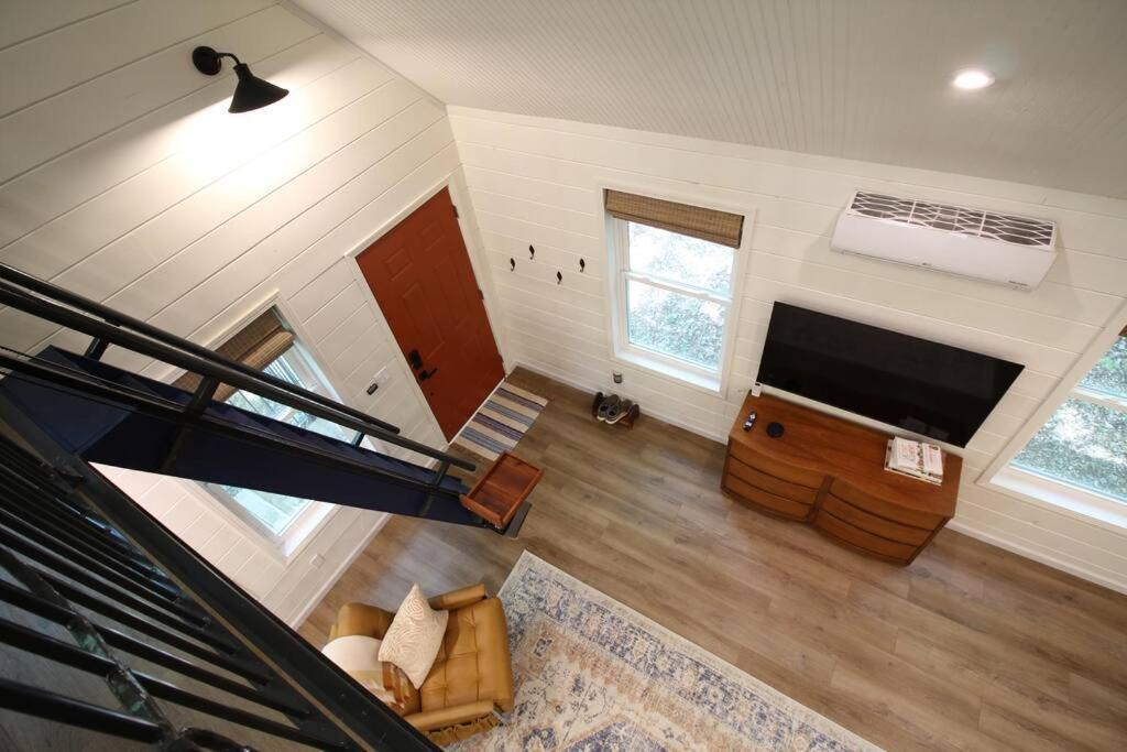 Villa Secluded Treehouse In The Woods - Tree Hugger Hideaway Branson Exterior foto